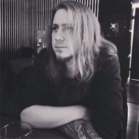 Олег Новоселов's Photo