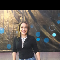 Alma Mercado的照片