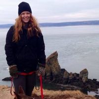 Caitlin Carmichael's Photo