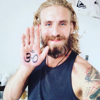 Kian Alexander's Photo