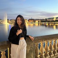 Sumru Şirin的照片