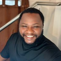 Emmanuel Spiff的照片