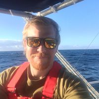 Gregory Burgess的照片