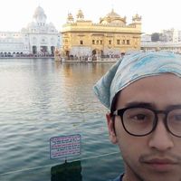 Abhishek Gurung的照片