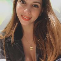 Fotos von Ayah Francesca Villaflor