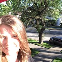 Sarah Jones的照片