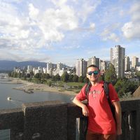 Andrej Petro的照片