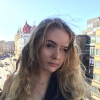 Nicola Buberl的照片