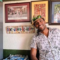 Julian Varghese的照片