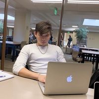 Amirsha Kabulov's Photo