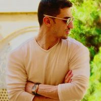 Hassan Yari的照片