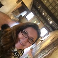 Esmeralda Castano's Photo