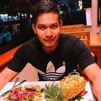 Apisit Wangsop's Photo