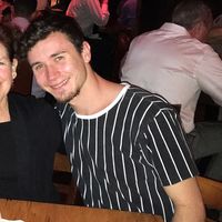 Taylor Mitchell的照片