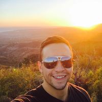 Connor Haines的照片