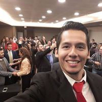 Oskar Fernandez's Photo