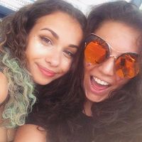 Tanya Charteris-Black的照片