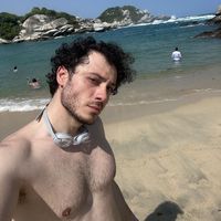 Evren mert Alibeyoğlu's Photo