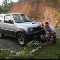 Adrian Casanova的照片