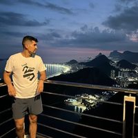 Luis Gutierrez的照片