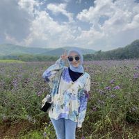 Dara Pratiwi's Photo