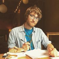 Conrad Groth的照片