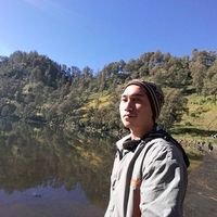 Andi Thayeb的照片