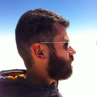 Oliver London的照片