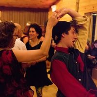 Oliver Armstrong-Davies的照片