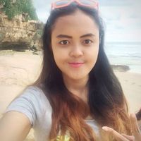 Julia Subekti II的照片