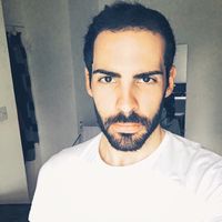 Rafael Bastos的照片