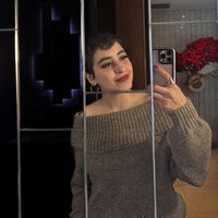 Zahra Ahmadi的照片