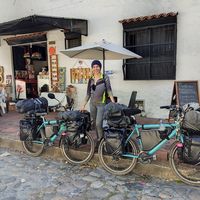 Le foto di Santi  Y Juli