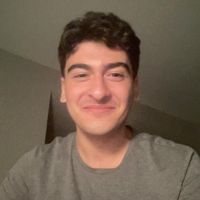 Ahmad Adamov的照片