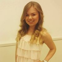 Szilvia Váradi的照片