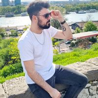 Ayberk Nurlu的照片