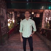 Ahmed Ebrahem的照片