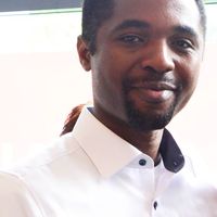 Gladis Ndouabs的照片