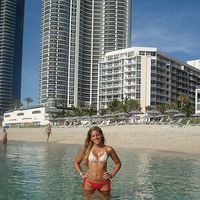 abril Buzman's Photo