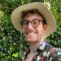 Luca La Tona的照片