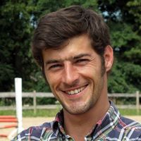 cesar pancho villa的照片