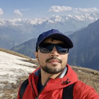 Fotos de Vedvrat  Rai