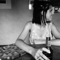 sophie athenot的照片