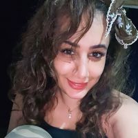 Neda Uranus的照片