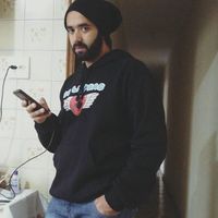 Lucas Mariano Longuinho的照片