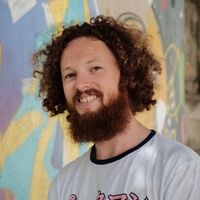 Guy Holness的照片