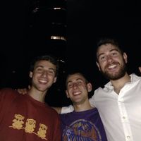 Lewis Baker的照片