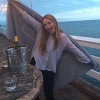 Angela Salapa's Photo