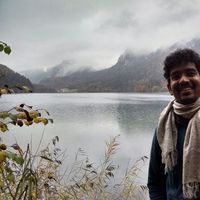 Fotos de Pranshu Kacholium