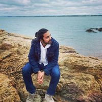 Anirudh Khanna's Photo